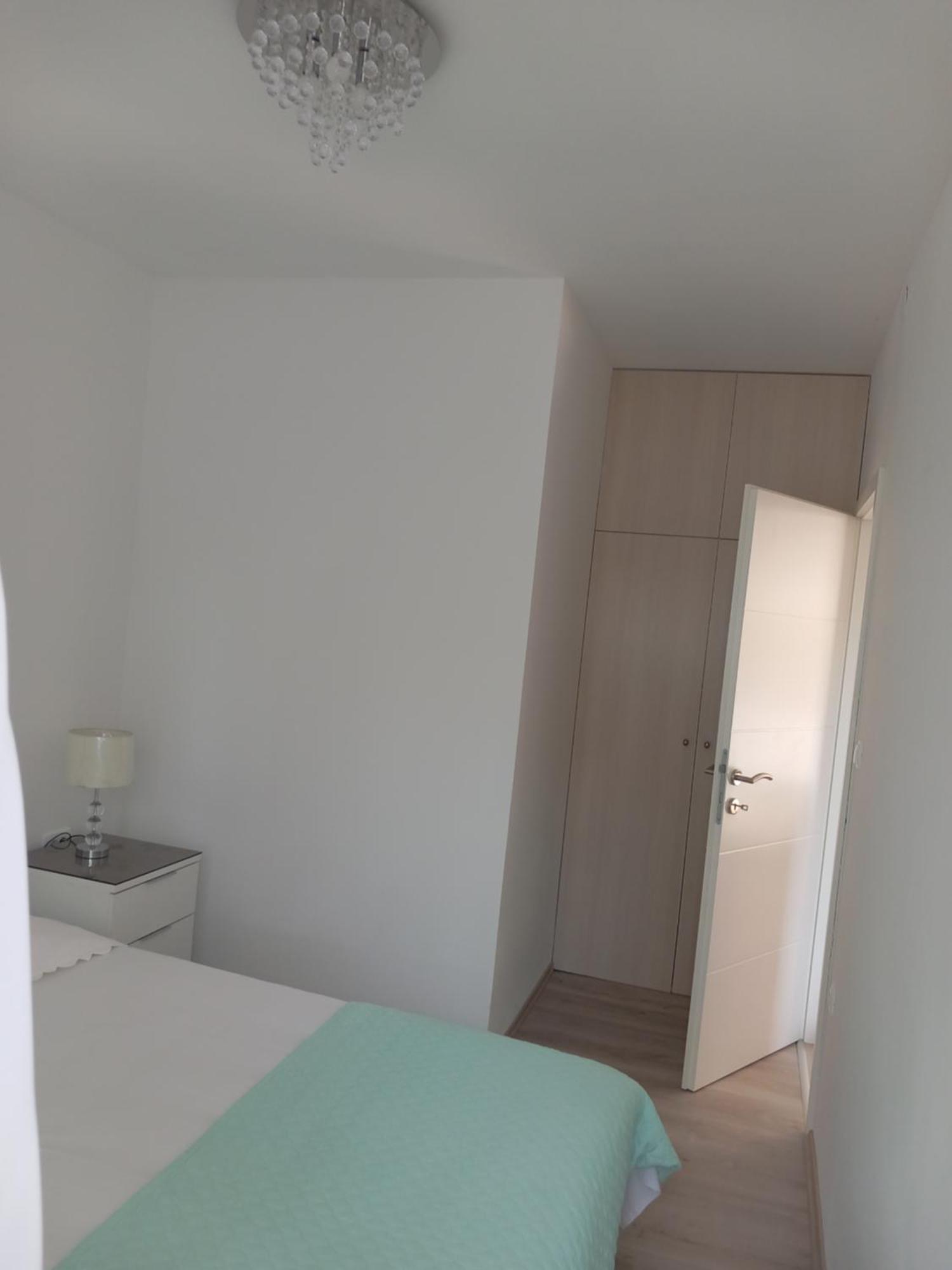 Apartments Viktorija พูลา ภายนอก รูปภาพ